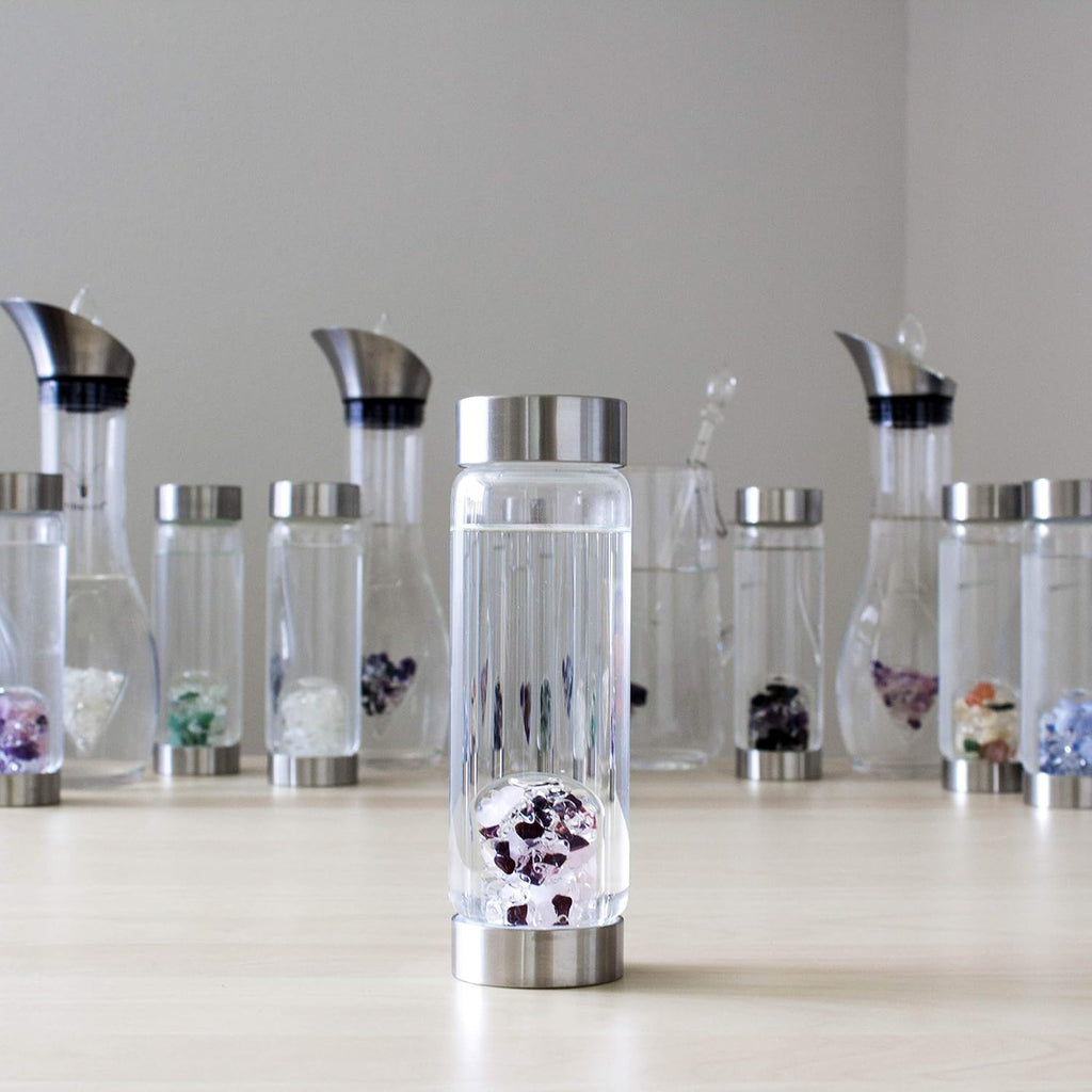 VitaJuwel ViA LOVE - Crystal Water Bottle with Rose Quartz and Garnet
